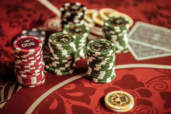 Live blackjack table at garuda365 alternatif